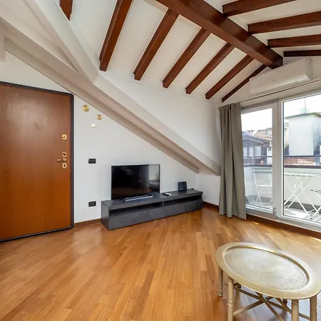Apartment Keys Of Italy - Umbria 50 Your Modern Hut Milan